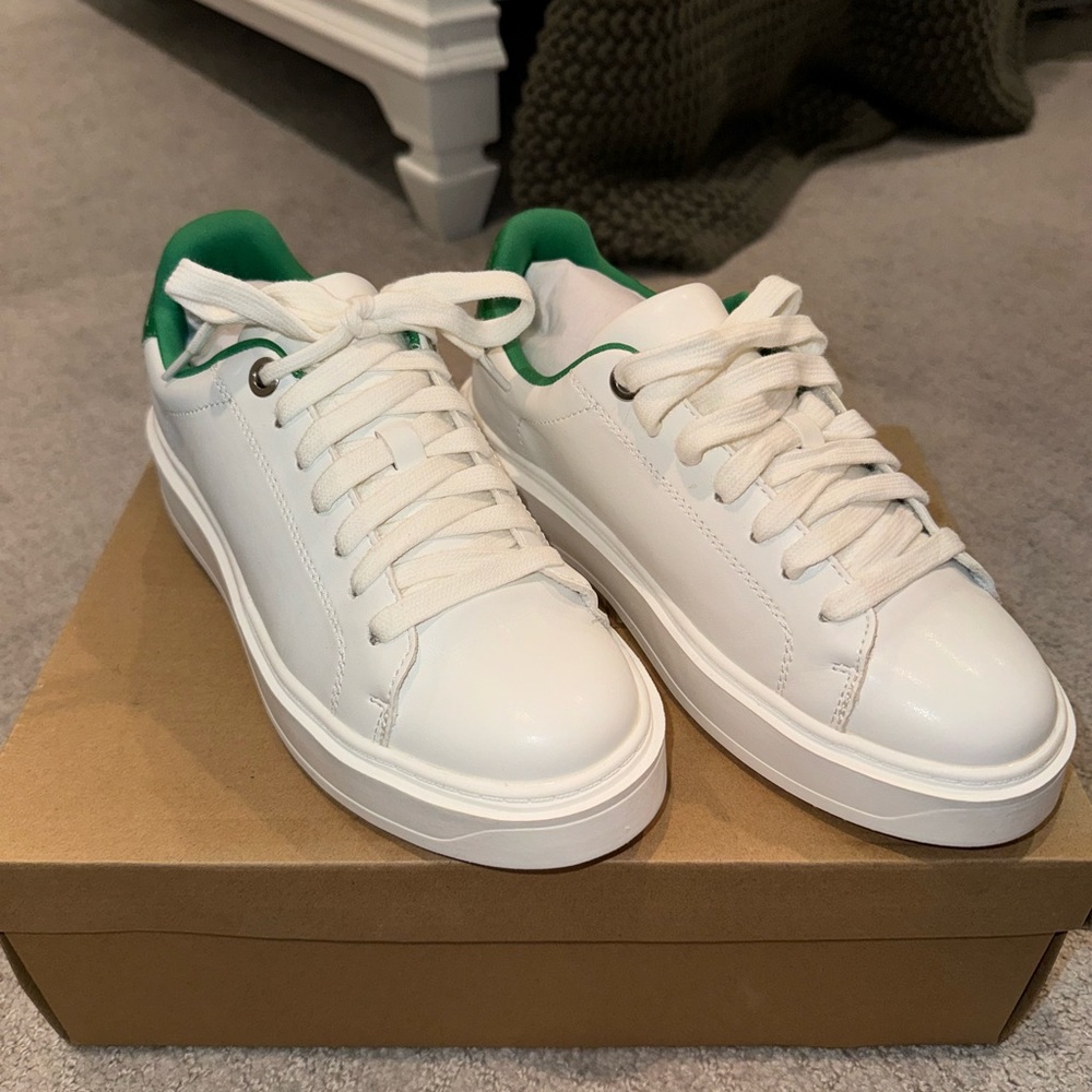 Steve Madden Catcher Sneaker - Green Snake